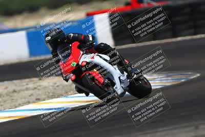 media/Jun-07-2025-TrackDaz (Sat) [[4413525952]]/C Group/1240pm (Turn 1)/